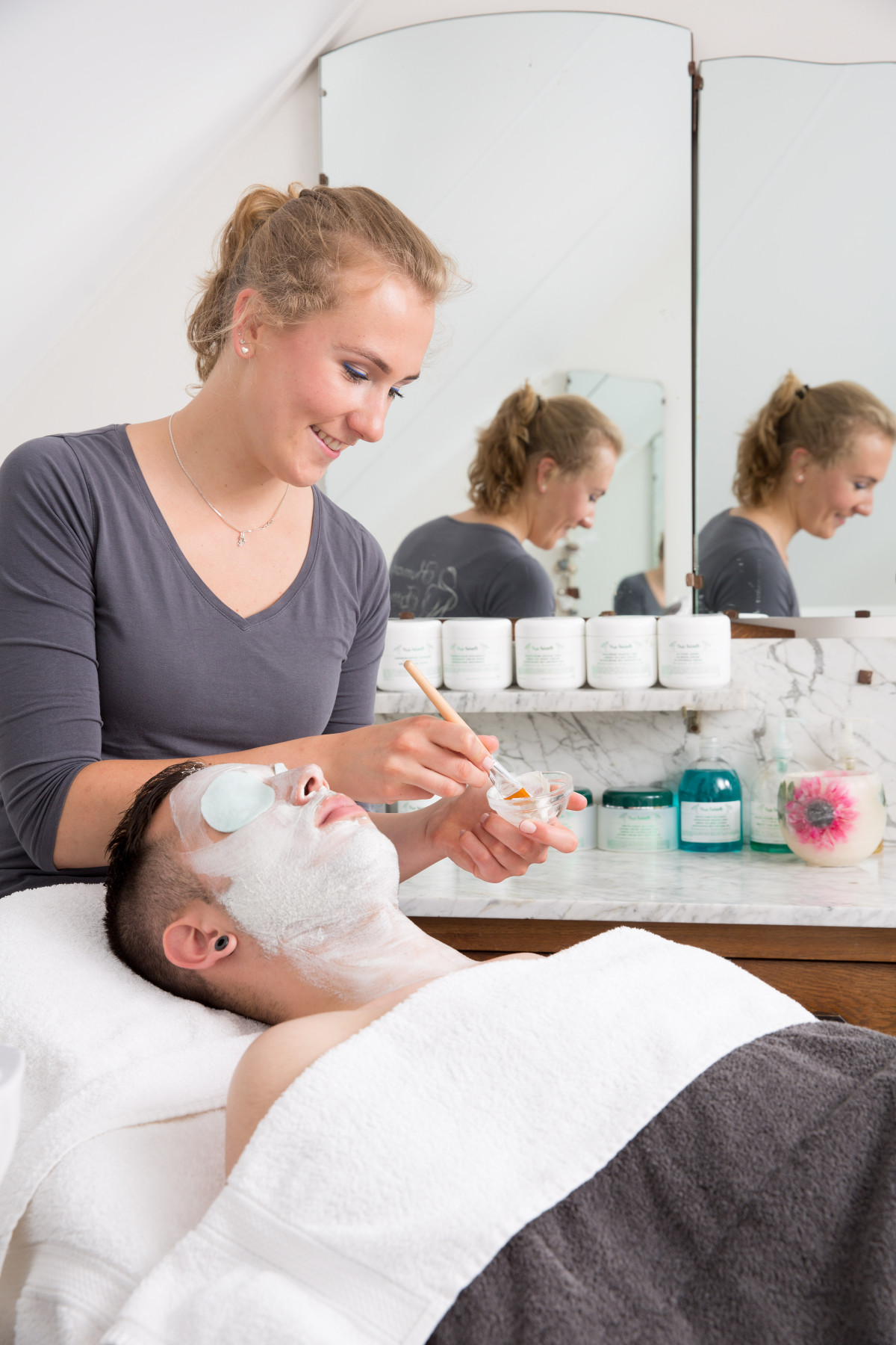 photo - Human Esthetics